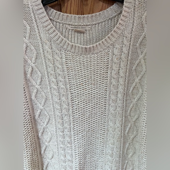 coincidence & chance x Urban Outfitters Oversized Cable Knit Elbow Patch Sweater - Picture 4 of 9